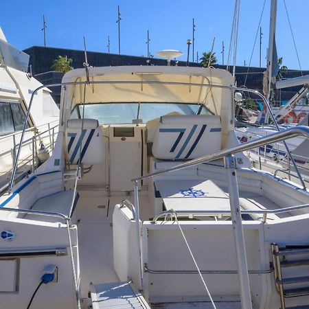 סנט אדריה דה בסוס Boat Hotel Barcelona מראה חיצוני תמונה