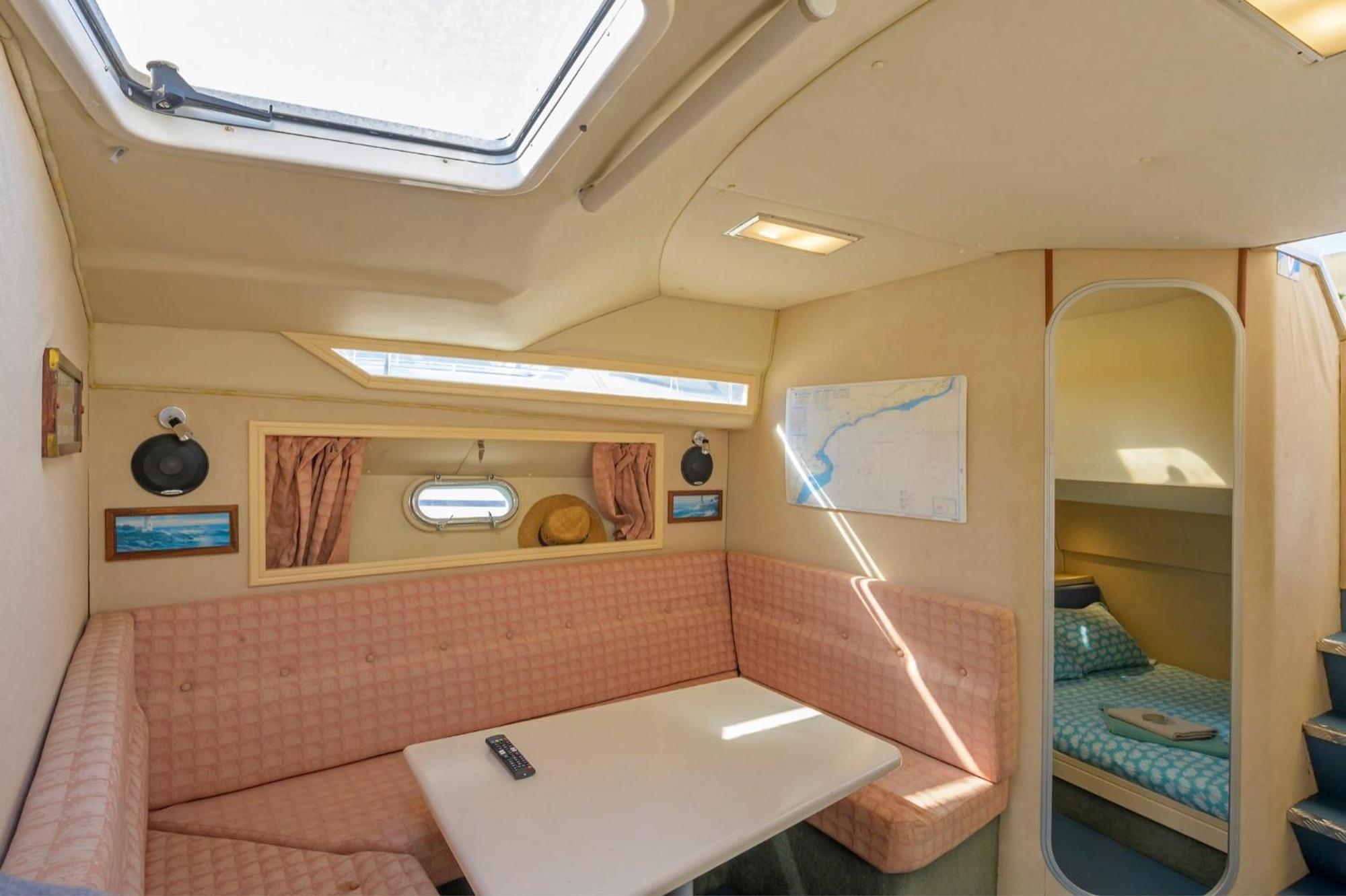 סנט אדריה דה בסוס Boat Hotel Barcelona חדר תמונה