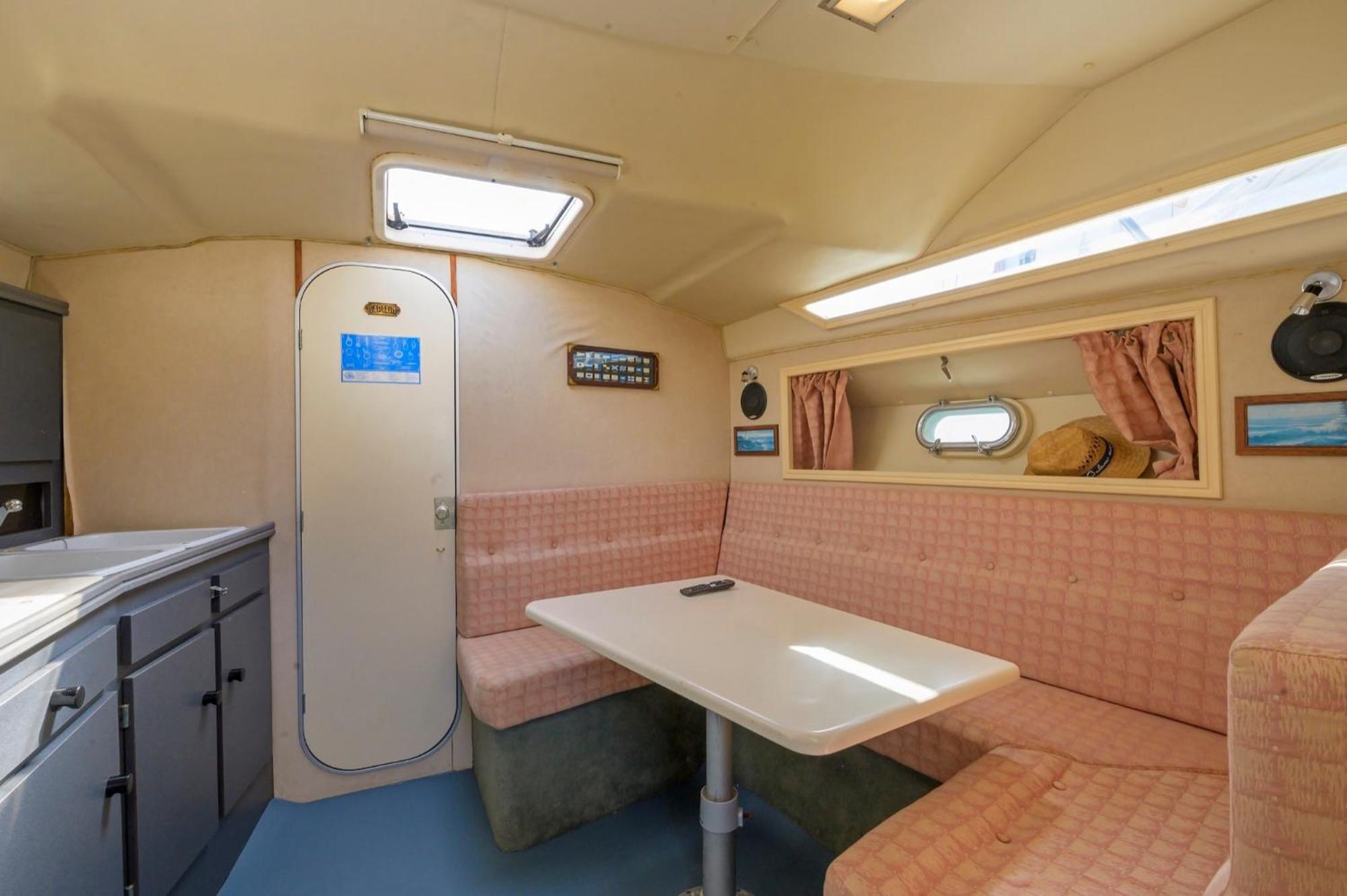 סנט אדריה דה בסוס Boat Hotel Barcelona חדר תמונה